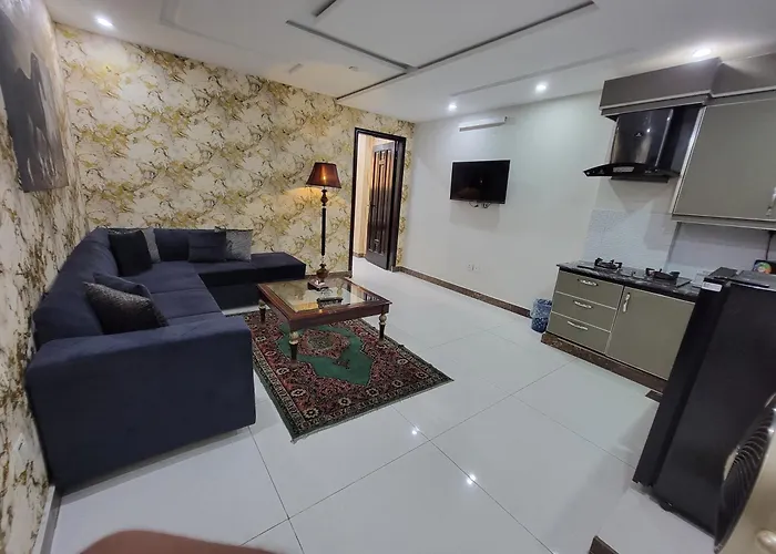 Bahria Town Lahore - Next Inn Cozy Apartment For Your Stay 501