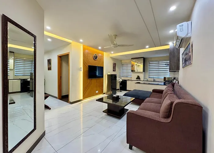 Lux Haven Apartments In Lahore Near Gulberg - Exclusive Spaces For Exceptional Stays